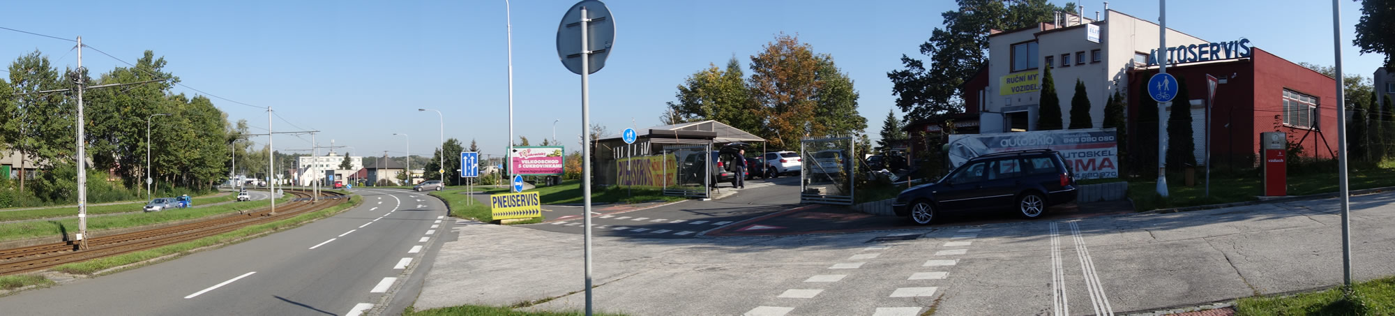 Vjezd do myčky Vjezd do myčky